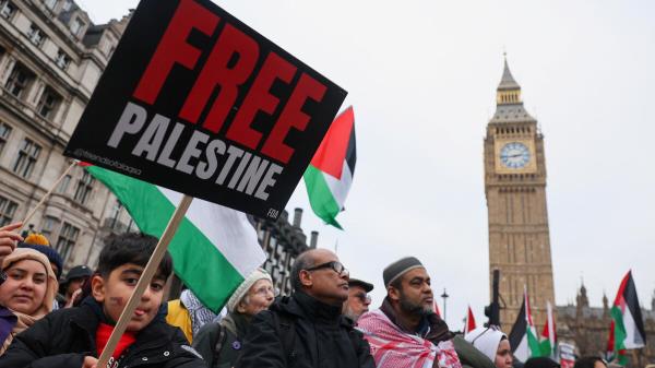 以色列-哈马斯战争-伦敦和华盛顿的数千名抗议者呼吁加沙停火